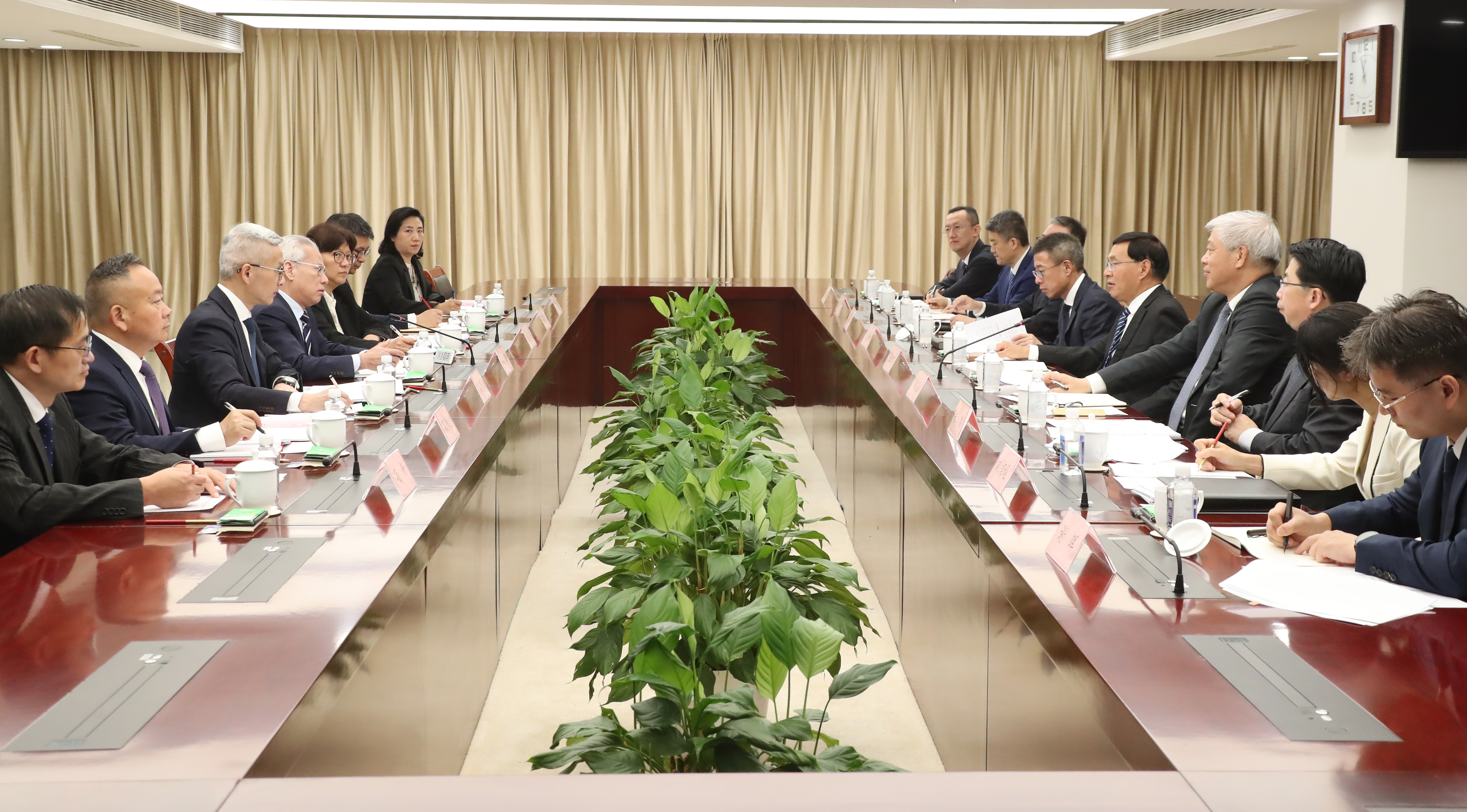 张玉卓、、、国资、、、央企、、、国资委、、、书记、、、主任、、、国企、、、企业刷新