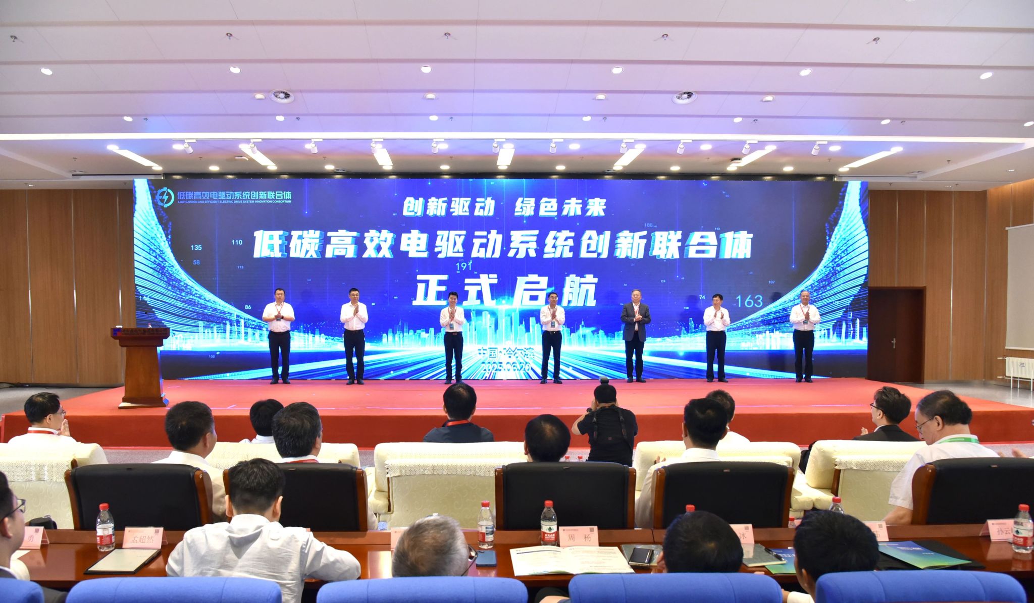 DBAA9B9AFE264FD36360CA6AC79_28AEF7E1_4FB34